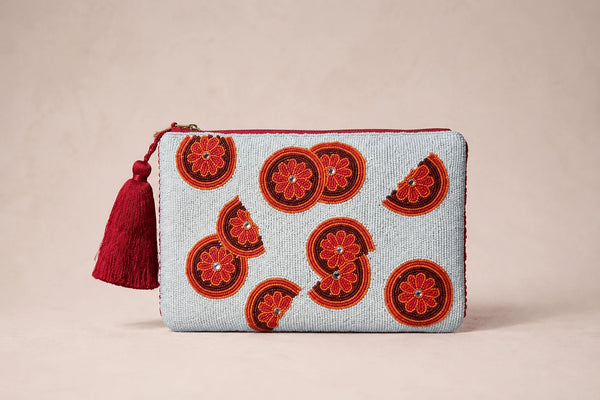 POUCHES