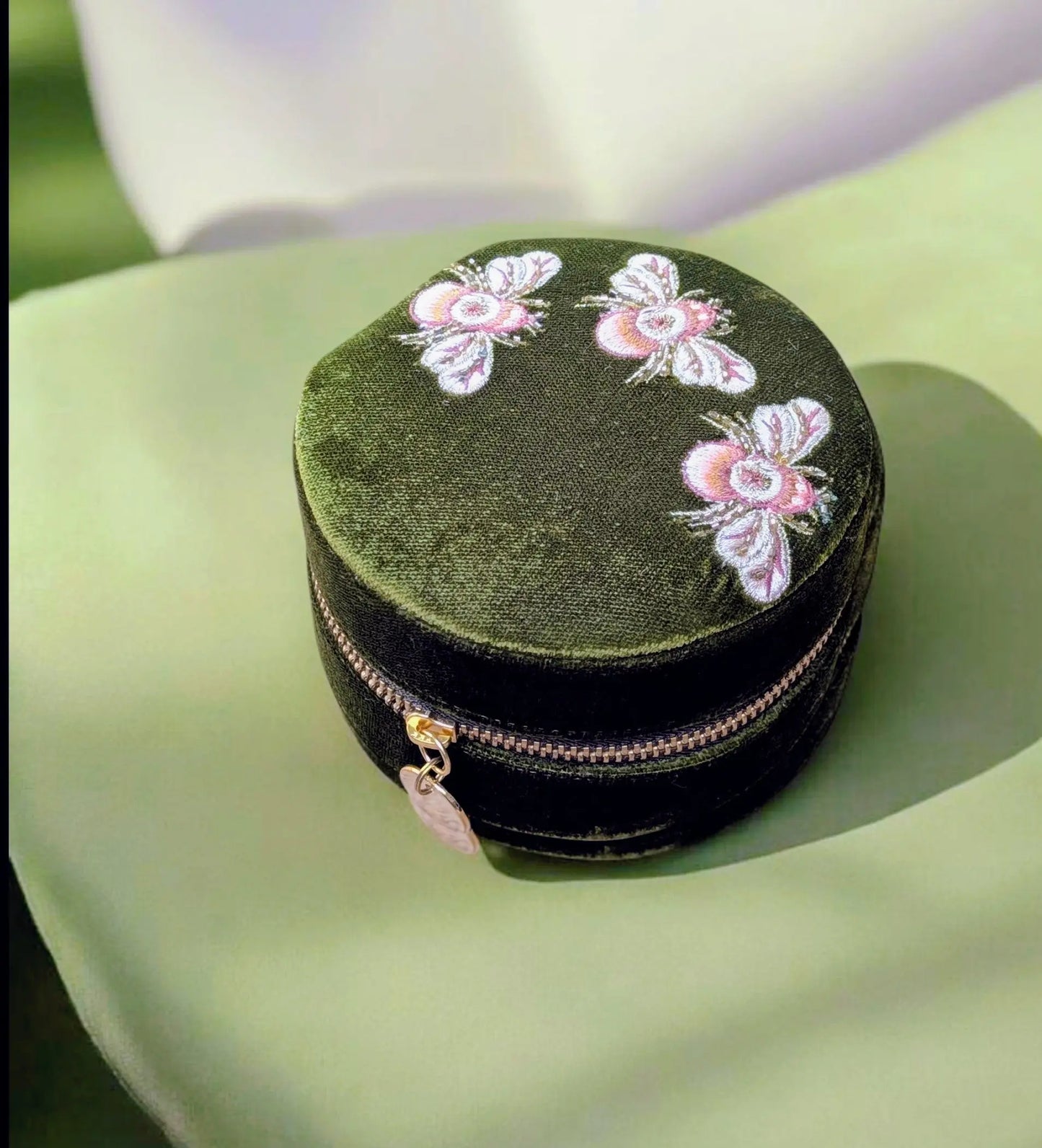Buzzy Bees Jewellery Box - Ocean Ray London