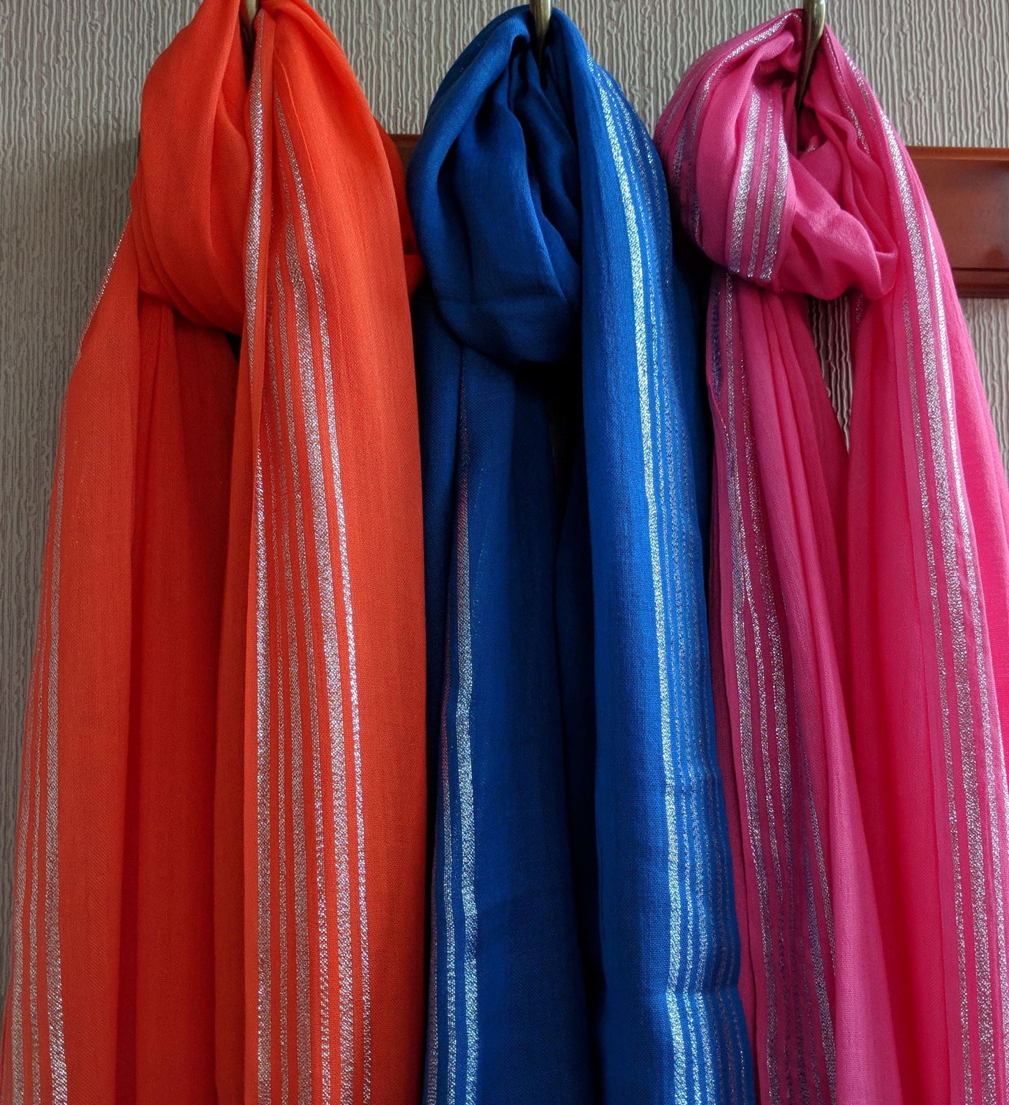 Roxi Scarf - Neon Pink Ocean Ray London
